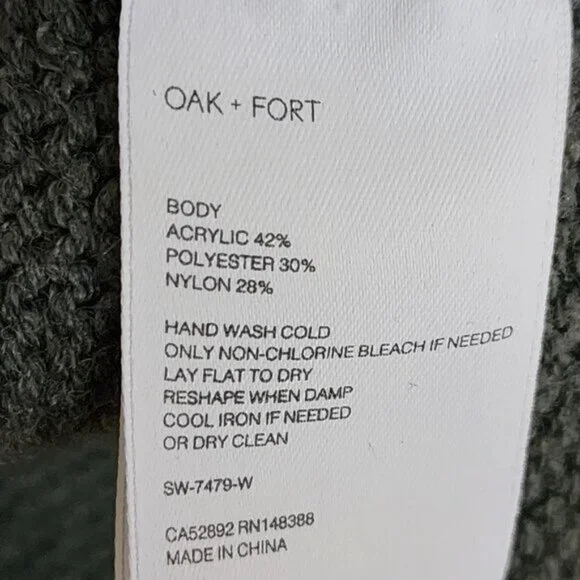 Oak & Fort Green Chunky Knit Collared V-Neck Oversized Cropped Sweater - Picture 7 of 7